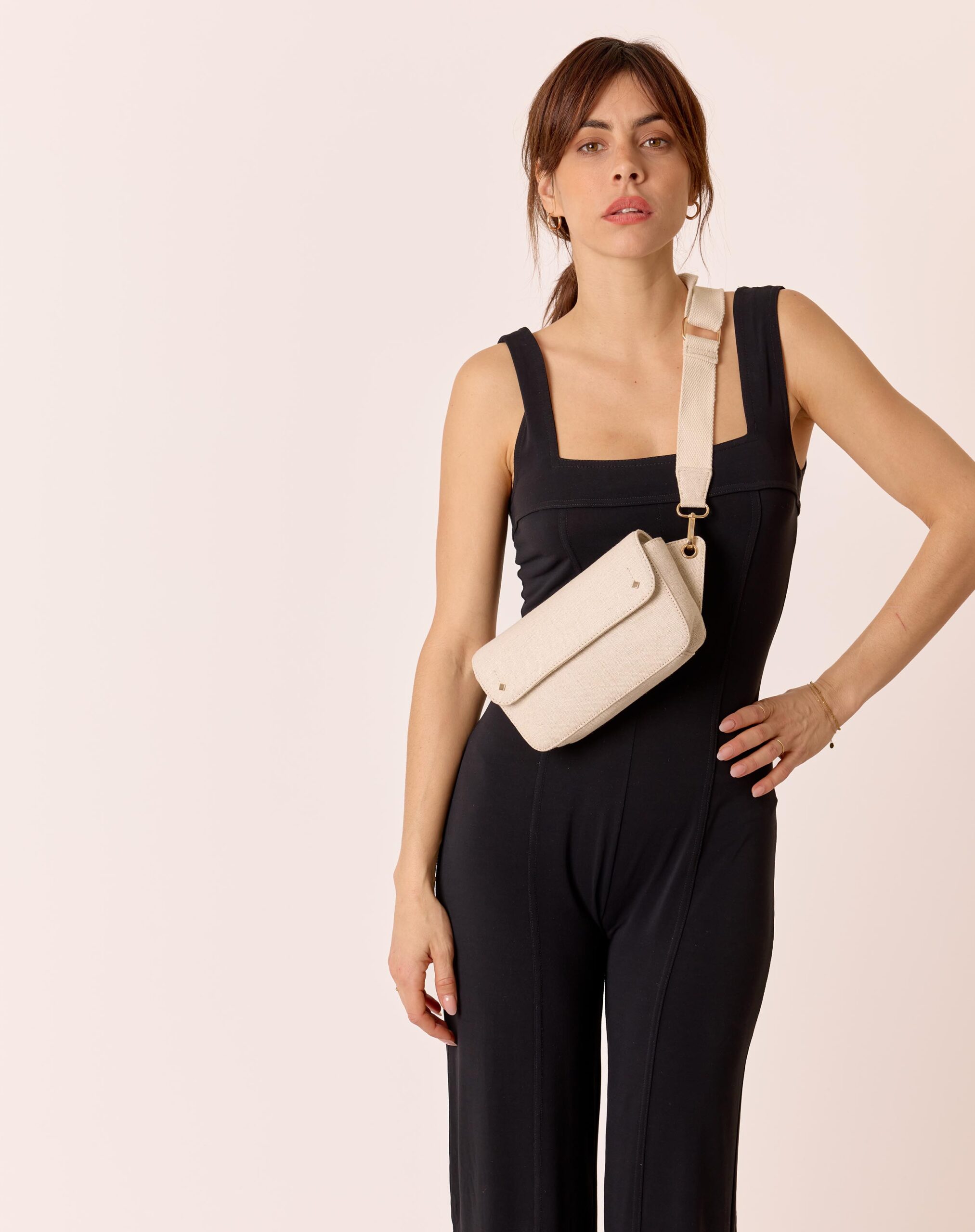 maradji-maroquinerie-sac-bandoulière-banane-emilie-lin-PO-2